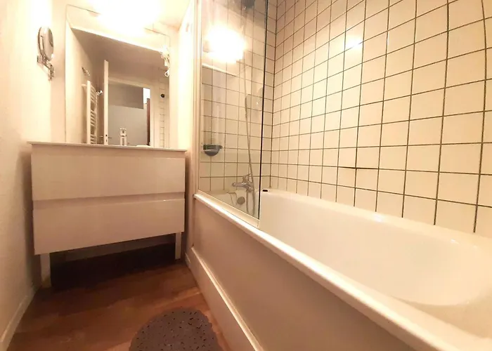 T2 Sud Avec Bow-window, Tv, Kitchenette Equipee, Muscu, Sauna, Jacuzzi—proche St-lary Soulan - Fr-1-457-284 * Vignec